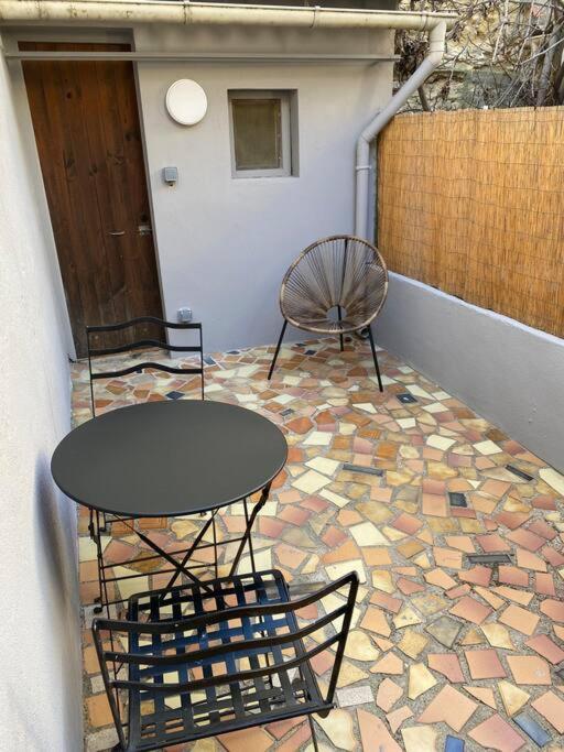 Superbe Appartement Climatise Avec Patio Montpellier Luaran gambar