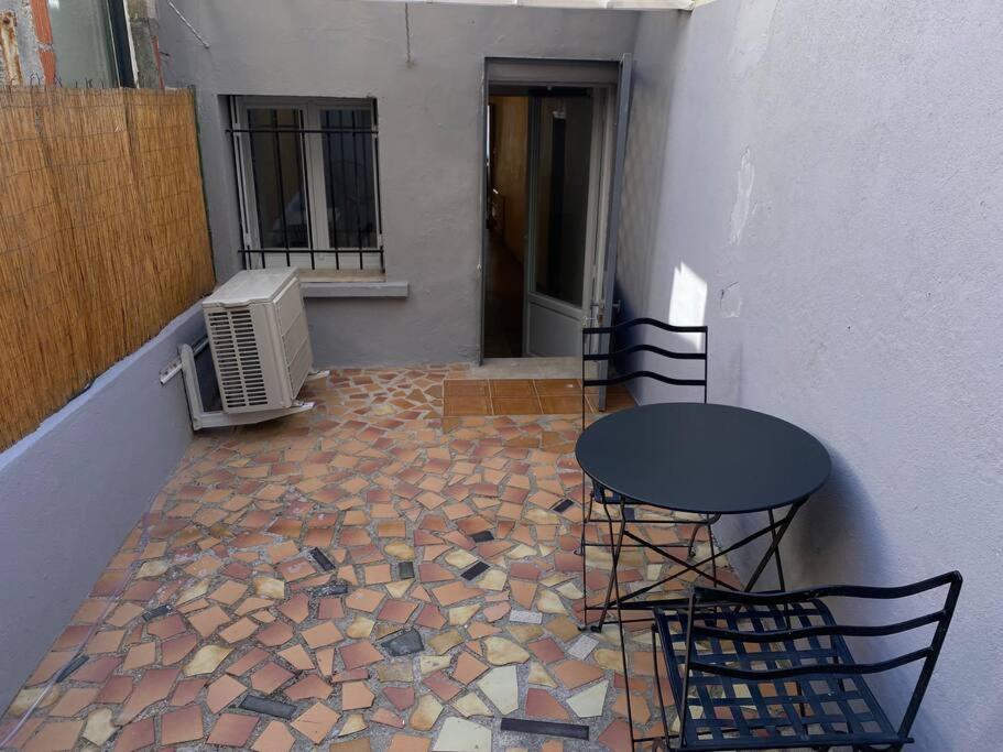 Superbe Appartement Climatise Avec Patio Montpellier Luaran gambar