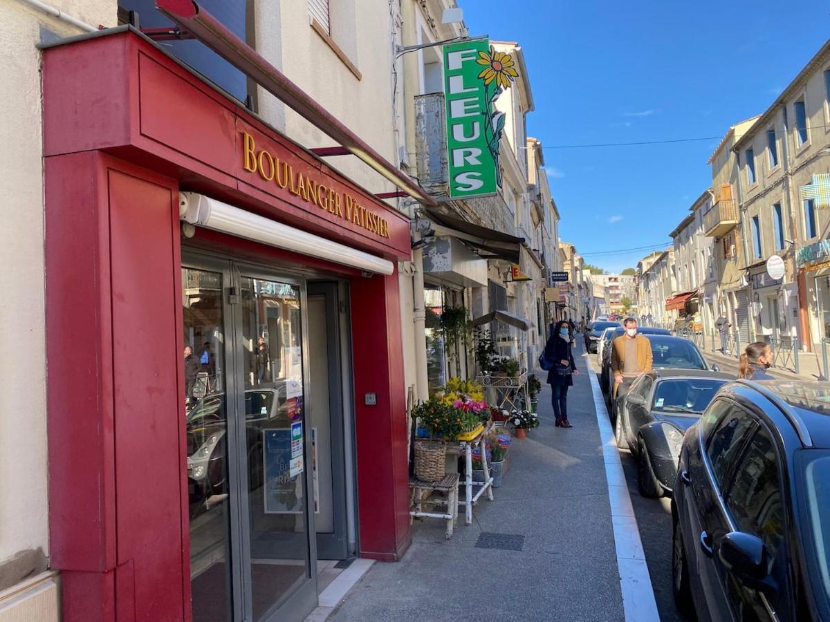 Superbe Appartement Climatise Avec Patio Montpellier Luaran gambar