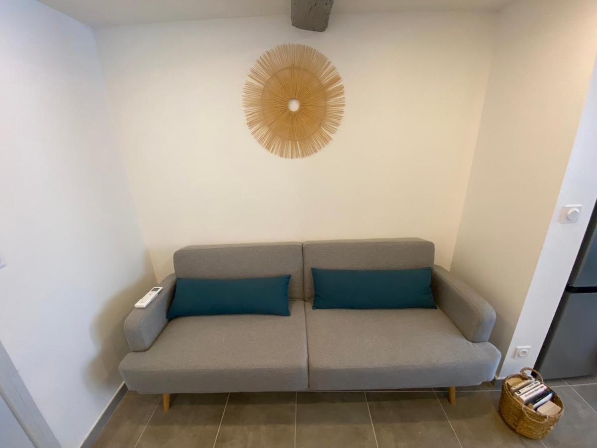 Superbe Appartement Climatise Avec Patio Montpellier Luaran gambar