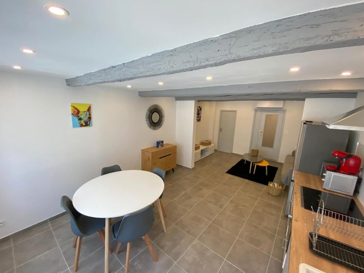 Superbe Appartement Climatise Avec Patio Montpellier Luaran gambar