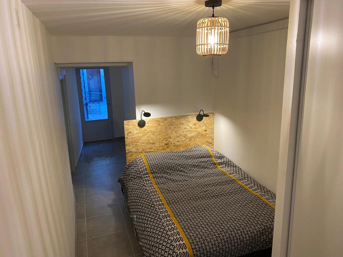 Superbe Appartement Climatise Avec Patio Montpellier Luaran gambar